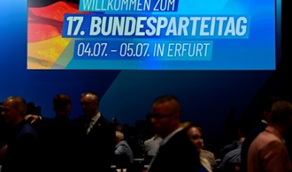 ''Ein Herz und eine Seele'': Chrupalla beschwört Einheit der AfD-Parteispitze