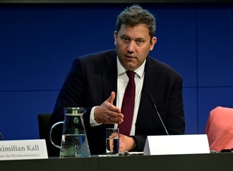 ''Vieles für Arbeitnehmer drin'': Klingbeil verteidigt Reformpaket