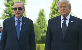 Trump kritisiert Verbündete bei Ankunft zum Nato-Gipfel in Ankara erneut scharf