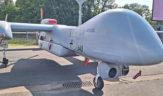 Bericht: Deutschland bietet Nato Eurofighter und Drohnen an