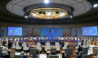 Nato-Staaten bekennen sich auf Gipfel ''unerschütterlich'' zu Artikel 5