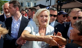 Wahlkampf als ''Geisel'': Scharfe Kritik in Frankreich an Le Pens Kandidatur
