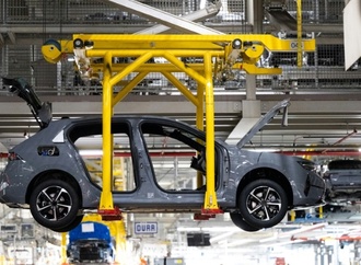Krise der Autobauer: VDA-Präsidentin dringt auf bessere Standortbedingungen