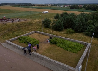 Gedenken und Proteste in Polen am Jahrestag von Massaker an Juden in Jedwabne