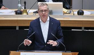 Evers plant Krisenzentrum für Berlins Stromsicherheit