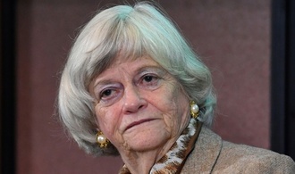 Ermittler: Britische Ex-Ministerin Widdecombe wurde Opfer von ''gezieltem Angriff''