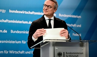 Digitalminister Wildberger: Arztüberweisung auf Papier wird bald Geschichte sein