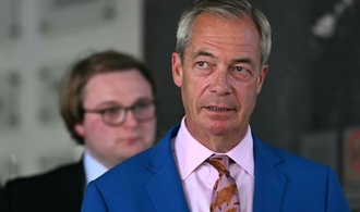 Medien: Mann wegen Drohungen gegen britischen Rechtspopulisten Farage festgenommen