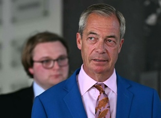 Medien: Mann wegen Drohungen gegen britischen Rechtspopulisten Farage festgenommen