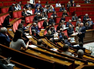 Frankreich erlaubt Sterbehilfe für unheilbar Kranke