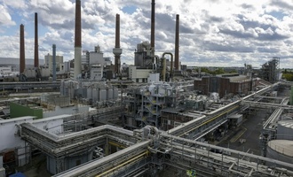 Deutsche Chemieindustrie steckt weiter in der Krise - hofft aber auf Reformkurs