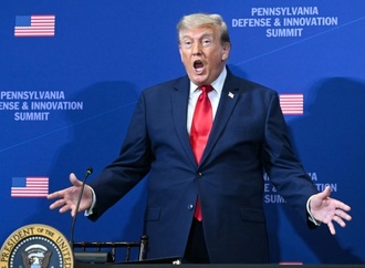 Trumps Teleprompter-Bediener in Wett-Affäre suspendiert