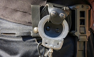 Nach Polizeischüssen auf bewaffneten Mann in Dresden: Unterbringung in Psychiatrie
