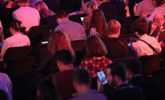 Ramona Pop gegen Social-Media-Verbot für Jugendliche