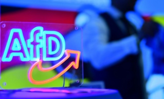 Sonntagstrend: AfD baut Vorsprung vor Union leicht aus - auch SPD und Grüne legen zu