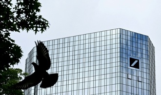 Ermittler untersuchen Geschäftsräume der Deutschen Bank