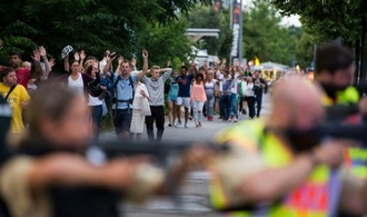 Gedenken an rechtsextremen Anschlag an OEZ: Steinemier fordert in München Konsequenzen
