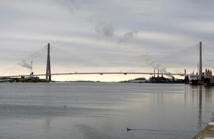 Nach neuen US-Zöllen: Kanada weiht Grenzbrücke zu USA im Alleingang ein
