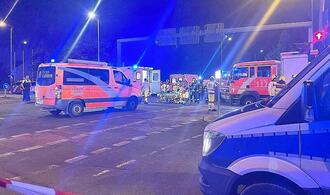 Polizei: Mindestens ein Toter und 15 Verletzte bei Berliner CSD