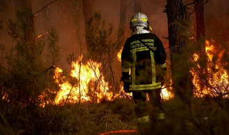 Waldbrandsituation in französischer Gironde in der Nacht ''insgesamt stabil''