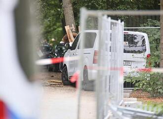 Bericht: Ermittler hatten Kamera vor Haustür von CSD-Attentäter
