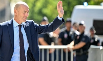 Frankreich: Neuer Nationaltrainer Zidane will gegen Rassismus im Fußball kämpfen