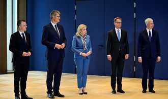 Kabinettsumbildung: Steinmeier ernennt drei neue CDU-Minister