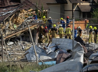 Nach Selenskyj-Warnung vor ''massiven'' Luftangriffen: Explosionen in Kiew