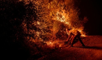 Schwere Waldbrände in Türkei und Griechenland - Auch Urlaubsorte betroffen