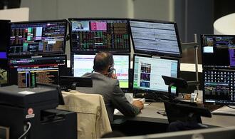 Dax legt leicht zu - neuer Rekord verfehlt