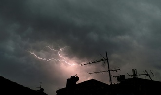 Unwettergefahr bei starker Hitze: Wetterdienst warnt vor neuen Gewittern