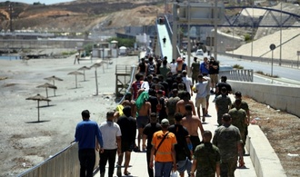 Marokko weist Verantwortung für Massenandrang von Migranten auf Ceuta zurück
