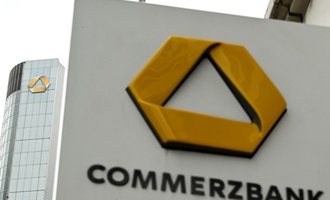 Commerzbank meldet Rekordergebnis - Gespräche mit Unicredit stehen an