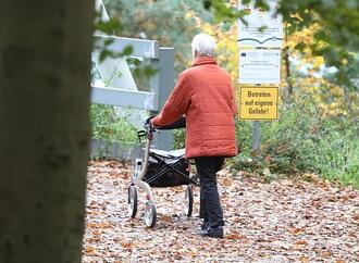 Wirtschaftsweiser will Witwenrente durch Rentensplitting ersetzen