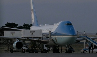 Trump bestätigt heimlichen Flugzeugwechsel bei Abflug von Nato-Gipfel in Ankara