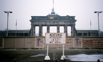 65 Jahre Mauerbau: Warnungen vor DDR-Verklärung und Gefährung der Demokratie