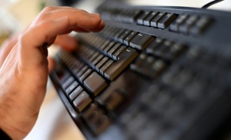Cyberpiraten erbeuten Daten von Steuerzahlern in Frankreich
