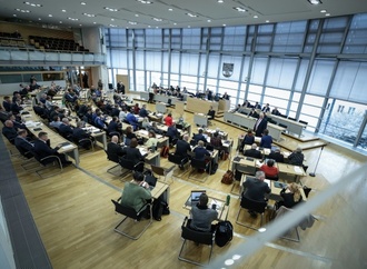 Campact: AfD-Regierung in Sachsen-Anhalt durch ''strategisches Wählen'' verhindern