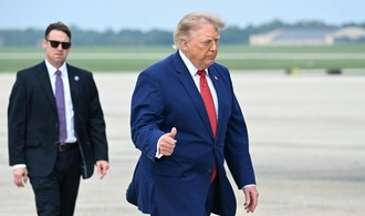 Trump ordnet bei neuen Flugzeugträgern Rückkehr zu alten Dampfkatapulten an