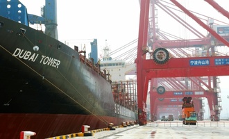 Route durch die Arktis: Chinesisches Containerschiff nach Europa aufgebrochen
