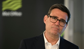 Medien: Premier Burnham fällt auf Imitator von US-Stabschefin Wiles rein