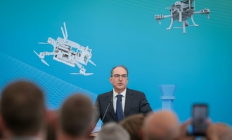 Drohnenvorfall in Leipzig: Dobrindt vermutet Verbindungen zu anderen Anschlagsplänen