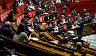 Umstrittenes Sterbehilfe-Gesetz in Frankreich in Kraft gesetzt