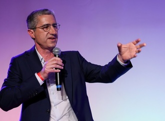Per Anhalter: Französischer Präsidentschaftskandidat trifft Wähler