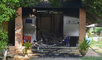 Drei Verletzte bei koordinierten Brandanschlägen im Süden Thailands
