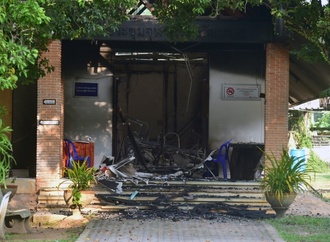 Drei Verletzte bei koordinierten Brandanschlägen im Süden Thailands
