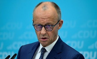Merz zu Unabhängigkeitstag: ''Wir stehen fest an der Seite der Ukraine''