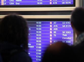 Frankfurter Flughafen-Mitarbeiter stirbt an Malaria
