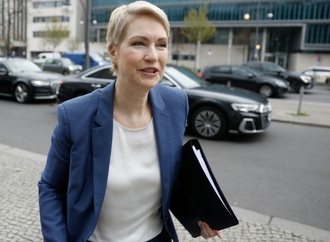 Schwesig will nicht SPD-Chefin werden - Rückendeckung für Bas und Klingbeil