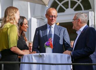 ZDH-Präsident fordert Senkung der Lohnnebenkosten